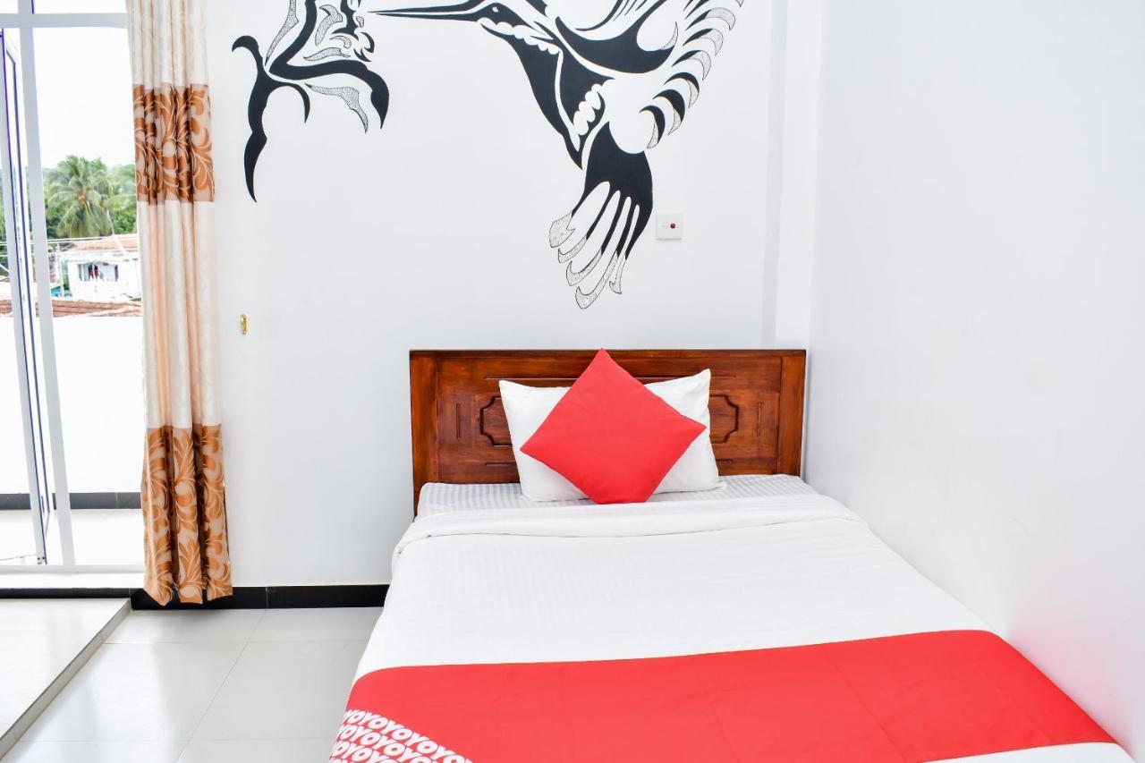 Mallika Resort Тринкомали Экстерьер фото